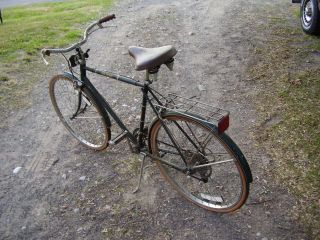 Farm Fresh 80`s Vintage  Free Spirit Mens 10 Speed Bicycle.