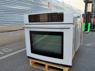 Jenn Air 30 Single Floating Glass Electric Wall Oven