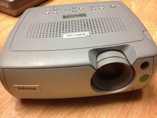 InFocus LP640 LCD Projector NO power No Lamp AS IS Parts or Repair