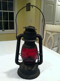 Antique Vintage DIETZ LITTLE WIZARD Railroad Kerosene Lantern Red 