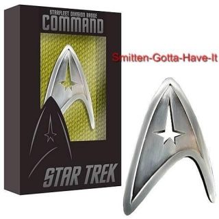 STAR TREK NIB Starfleet COMMAND Division Badge Pin PROP REPLICA 