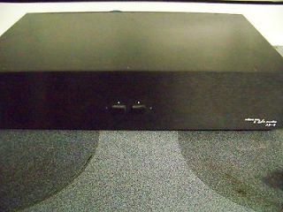 NILES AB 8 , 8 CHANNEL A B SPEAKER SELECTOR, EXCELLENT CONDITION