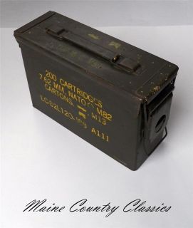   MILITARY U.S. ARMY 7.62 MM AMMUNITION AMMO BOX 200 Cartridges Capacity