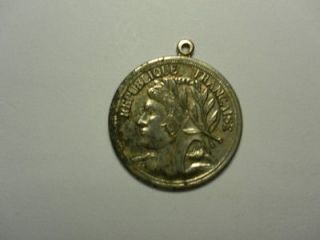 REPUBLIQUE FRANCAISE Medal / Pendant