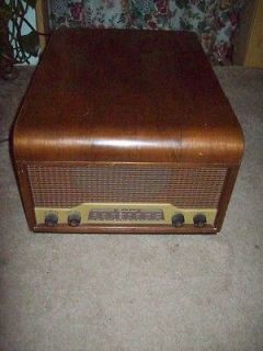 Antique Vintage Delco Phonograph Radio Record Player