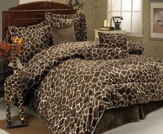 11 Piece Full Giraffe Animal Kingdom Bed in a Bag