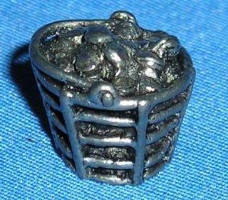   New England Edition Pewter Token Piece Mover Part Basket Of Clams