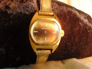 Rodania Quartz Gold Tone Adjustable Watch