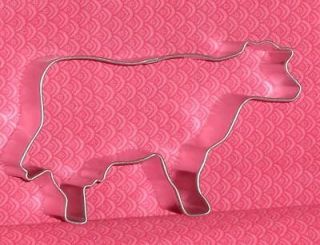 COW, COOKIE CUTTER, METAL, 3.5 INCH.