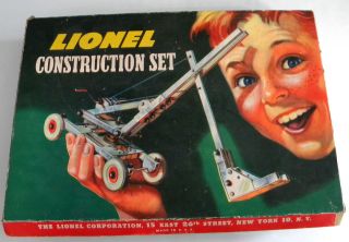 1948 Vintage Lionel Construction Set Kit No. 121 Erector Model 