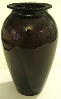 PRETTY LARGE VINTAGE RUBY RED GLASS VASE