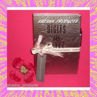   SECRET SUPERMODEL Digits and Dates HardCover Book with Pen SILVER
