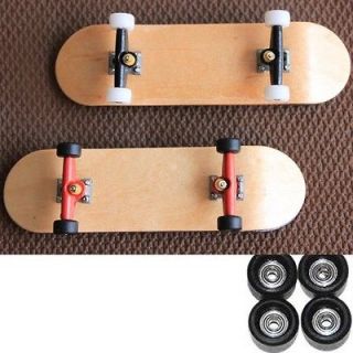   Wheels & Wooden Canadian Maple Deck Fingerboard Skateboards D48