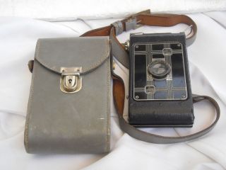 Vintage Eastman Jiffy Kodak six 20 Folding Camera w Leather Case 