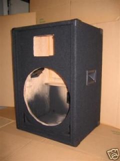 empty speaker cabinet in Musical Instruments & Gear