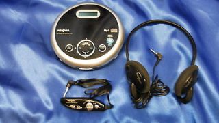 INSIGNIA FM TUNER, CD /  PLAYER WITH CONTROLLER NSP5113