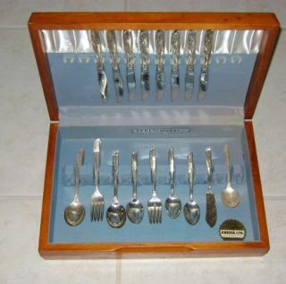   Oneide 1881 Rogers Silverplated Flatware Lilac Time + Wood Chest NICE