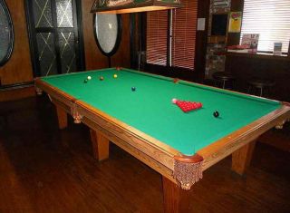 Olhausen 10 foot snooker pool table in Las Vegas    EXCELLENT 