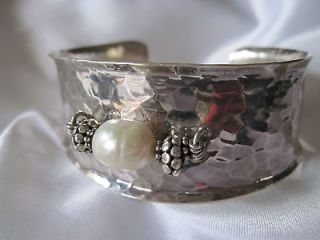   RARE Silpada Sterling Silver Hammered Cuff & White Freshwater Pearl
