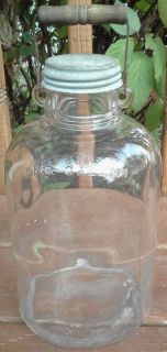 Vintage Wooden Bail Handle Gallon Glass JUG Jar Iced Sun Tea Old