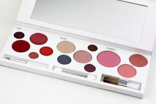 in 1 Gift Set   New Clinique Eyeshadow/LipS​tick/Cheek palette 