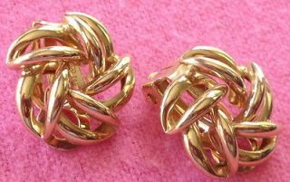 Ballou Vintage Nabco 14 K Yellow Gold Star Knot Polished Clip Earrings