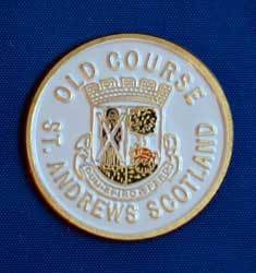 GOLF GIFT   ST ANDREWS OLD COURSE BALL MARKER   WHITE