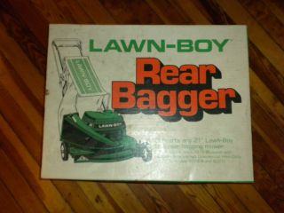 New Vintage Discontinued Lawn Boy Rear Bagger Part # 681806