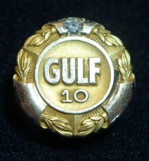 10K YELLOW GOLD AND DIAMOND GULF OIL 10 YEAR SERVICE PIN   VINTAGE VG 