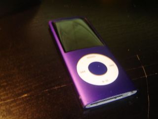 100% WORKING Apple iPod nano 2nd Generation Green (4 GB)