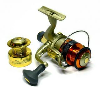 RA3000A 5 Ball Bearings Aluminum Spinning Fishing Reels with Extra 