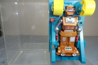 VINTAGE IDEAL PLASTIC BATTERY OPERATED ZEROIDS ROBOT