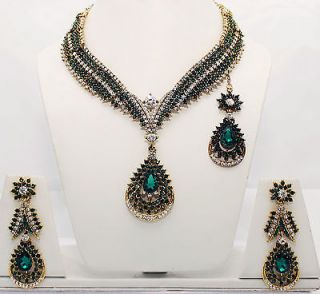   Bollywood Indian Bridal Green Necklace Earrings Tikka Jewellery Set