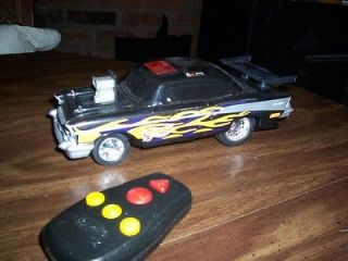   Hot wheels Mattel Infrared Remote control Race Car 57 Chevy Belair