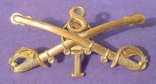 Spanish American War 8th Cavalry I Company Hat Badge Crossed Swords 
