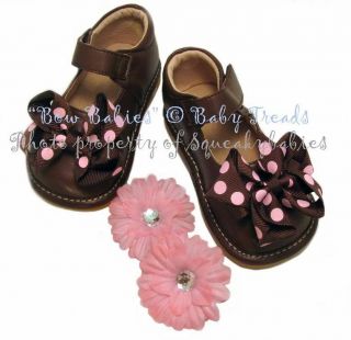Squeaky Shoes Brown Add A Bow 2.5 Brn Pink Polka Bows and Matching 2 