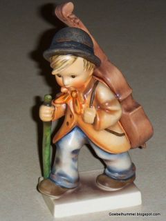   VINTAGE*** Goebel Hummel Figurine LITTLE CELLIST #89/1 TMK3 FIGURINE