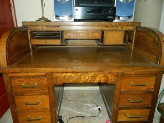 MUST SELL NOW 1905 Clemetsen Clemco Antique roll top desk wood quater 