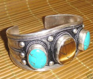 Beautifultige​rs eye stone&Turquois​e bracelet cuff