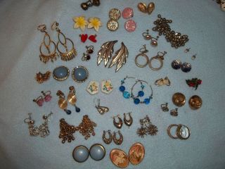 THIRTY PLUS OLD/VINTAGE EARRINGS, CLIP ON SCREW 0N AND PIERCED