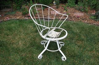   Wrought Iron Swivel Lawn Furniture Patio Chair Chic Wire Metal Shabby