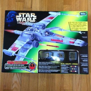   POWER OF THE FORCE ELECTRONIC LUKE SKYWALKERS RED 5 X WING FIGHTER NIB