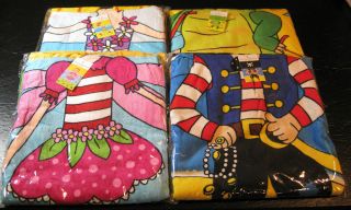 HOODED BEACH TOWELS FOR CHILDREN  ASSORTED PATTERNS  BRAND NEW