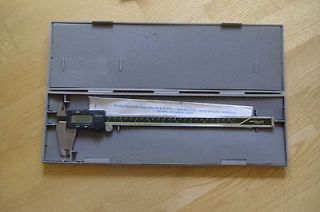 12 inch Mitutoyo digital caliper with box AMAZING CONDITION