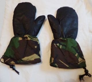   ARMY DPM CAMO EXTREME COLD WEATHER RIPSTOP INNER MITTENS GLOVES GORTEX