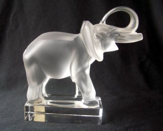 Lalique Crystal Glass Elephant Paperweight Figure France Paris Signed 
