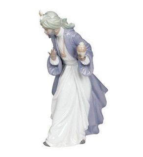 NAO Porcelain, by Lladro (Free Worldwide Shipping) KING BALTHASAR WITH 