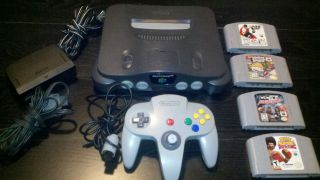 Nintendo 64 Smoke Grey Console (NTSC).WITH GAMES
