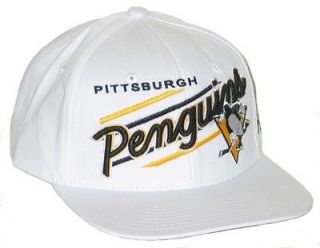 PITTSBURGH PENGUINS NHL HOCKEY VINTAGE WHITE UPSHOT SNAPBACK HAT/CAP 