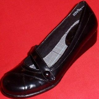 USED Womens SE DAHLIA Black Button Wedge Mary Jane Slip On Casual 
